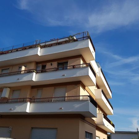 Quality Apartment Parisina بيسكارا المظهر الخارجي الصورة